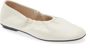 Le Monde Beryl Mica Flat in Ecru at Nordstrom, Size 36.5