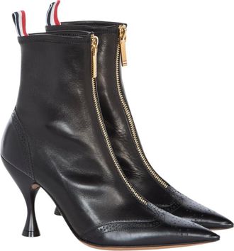 Thom Browne Schoenen, Dames, Zwart, 40 EU, Leer, Bottine Wingtip met Ronde 90mm Hiel van Glad Kalfsleer