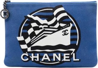 Chanel Pre-owned Clutches, female, Blue, Size: ONE SIZE Pre-owned Canvas Clutch