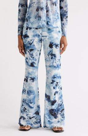 Good American Chiffon Flare Pants in Blue Angel Print at Nordstrom Rack, Size 00