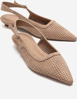 Prologue Aviva Slingback Spitse Neus Pump