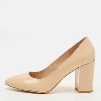 Stuart Weitzman Ariana