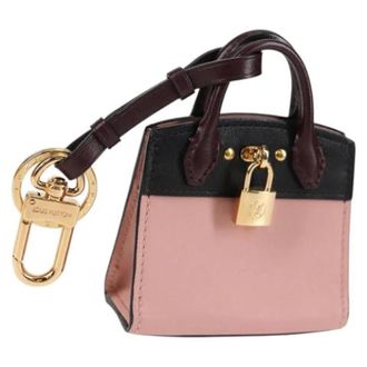 Louis Vuitton Pre-owned Accessories, female, Pink, Size: ONE SIZE Pre-owned Leather Charm