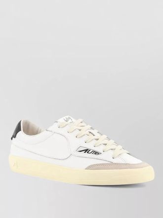 Autry leather low-top sneakers