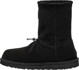 UGG (WMNS) UGG Classic Short Toggler Black 1143938-BLK