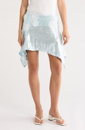 Avec Les Filles Floral Appliqu&eacute; Handkerchief Hem Miniskirt in Ice Blue at Nordstrom, Size 16