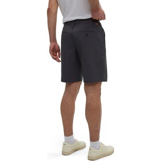 tentree InMotion Latitude Short in Graphite at Nordstrom, Size 31