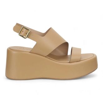 Love Rio Womens Lapa Wedge Sandal In Camel
