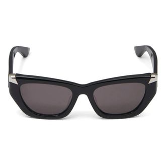 Alexander McQueen Accessoires, Dames, Zwart, ONE Size, Zwarte Geometrische Zonnebril met Gerookte Lenzen