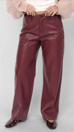 Sadie & Sage Night Vision Faux Leather Pants In Burgundy