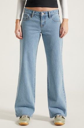 PacSun Zoe Low Rise Girlfriend Jeans in Light Indigo at Nordstrom, Size 25