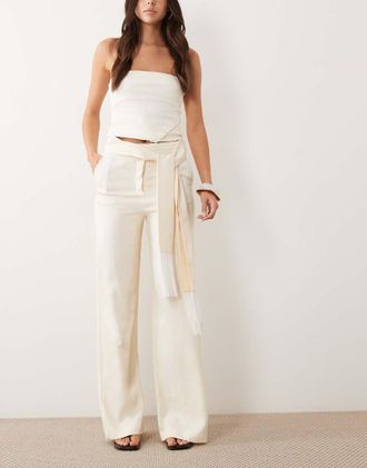 Mango Newyork - Pantaloni comodi sartoriali color crema in coordinato-Neutro