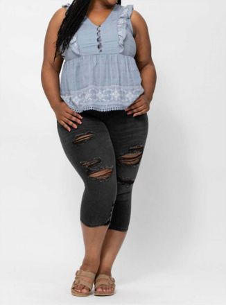 Judy Blue Almost Friday Skinny Capri In Black