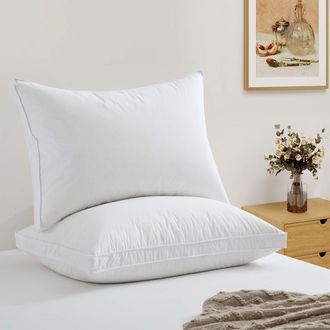 Puredown Gusseted 3-Chamber White Duck Down and Goose Feather Bed Pillows, Cotton Cover, Set of 2