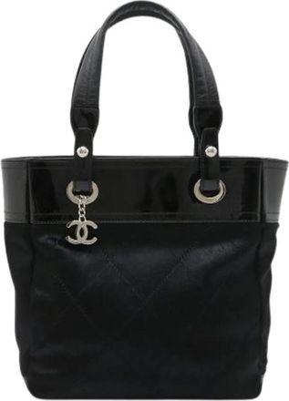 Chanel Pre-owned Tote Bags, female, Black, Size: ONE SIZE Pre-owned Paris Biarritz Shoulder Tote