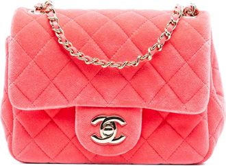 Chanel 2020 Square Classic Pearl Crush Single Flap fluwelen mini-crossbodytas - Roze