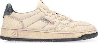 Autry Vintage Leren Sneakers met Contrasterende Hiel - Heren - Sneakers - Wit - 40 EU - Leer - Schoenen