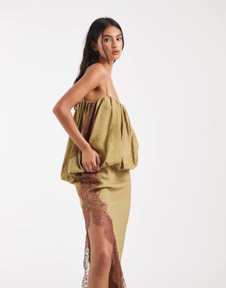 Asos Vestito midi kaki con applicazioni in pizzo e orlo a palloncino-Verde