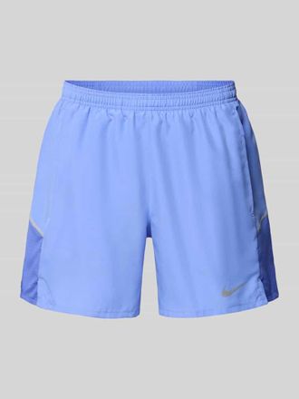 Nike Shorts mit seitlichen Eingrifftaschen und Logo-Print in Royal, Gr&ouml;&szlig;e XXL