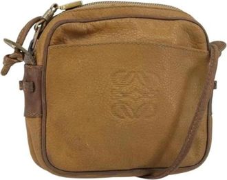 Loewe Pre-owned Cross Body Bags, female, Beige, Size: ONE SIZE Pre-owned Leather Crossbody Bag