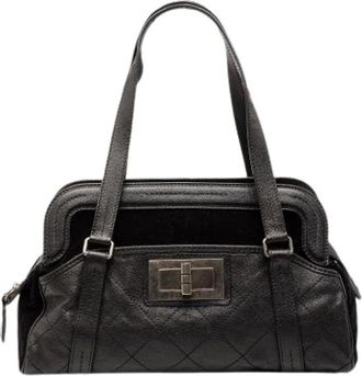 Chanel Pre-owned Handbags, female, Black, Size: ONE SIZE Pre-owned Shoulder Bag