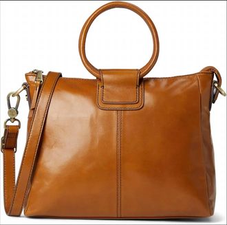Hobo Sheila Medium Satchel In Truffle