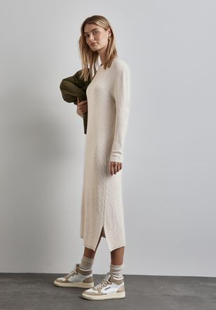 Street One Maxikleid STREET ONE, Damen, Gr. 44, N-Gr, beige (oak beige), Strick, Obermaterial: 50% Nylon, 27% Polyacryl, 18% Baumwolle, 5% Elasthan, unifarben, b