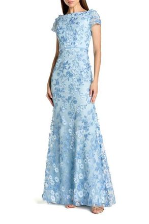 Mac Duggal Floral Applique Boat Neck Cap Sleeve Gown in Powder Blue at Nordstrom, Size 10
