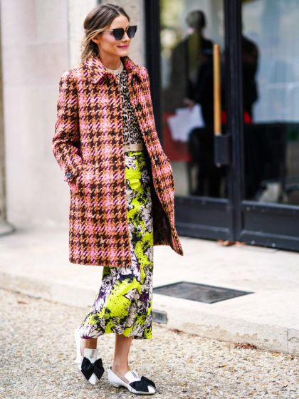 Olivia Palermo zeigt uns, wie man den neuen Neon-Trend trägt