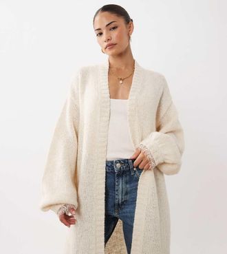Miss Selfridge cardigan maxi con dettagli in pizzo color oatmeal-Marrone