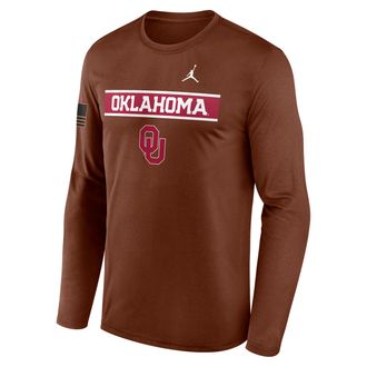 Nike Mens Oklahoma 2026 Military Appreciation Legend Jordan Brand Dri-FIT College Long-Sleeve T-Shirt in Brown | 0JTJ2GYOKN-VZG