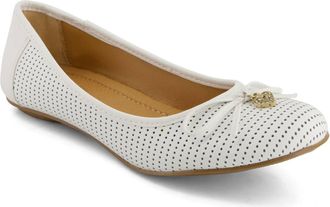 Andrea Womens Laser Cut Pattern Ballerinas Flats In White