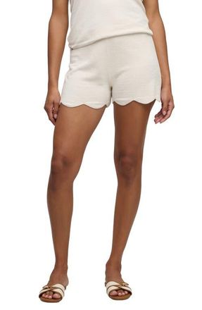 Barefoot Dreams CozyChic Ultra Lite Drawstring Scallop Lounge Shorts in Sand Dune at Nordstrom, Size X-Large