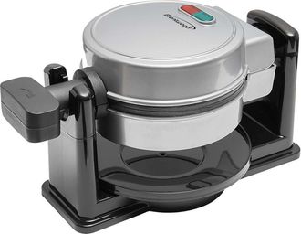 Brentwood Electric Belgian Waffle Maker in Silver at Nordstrom