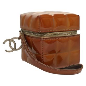 Chanel Rubiks Cube Wristlet Quilted Patent Brown Patent_Leather Bag (Pre-Owned)