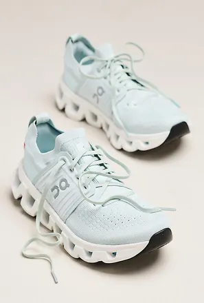 On Cloudswift 4 Sneakers