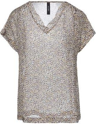 Marc Cain CAMISETAS Y TOPS - Tops en YOOX.COM