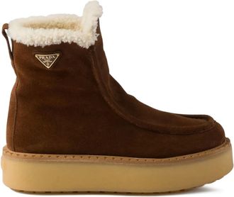 Prada shearling-trimmed platform boots - women - Sheep Skin/Shearling/Suede/Rubber - 39.5 - Brown