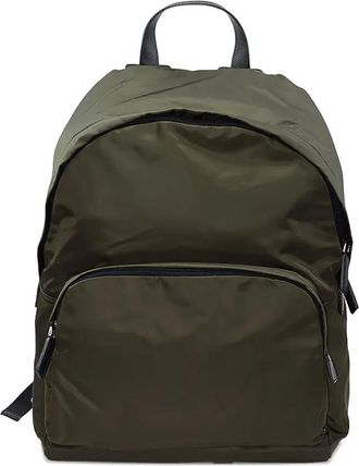 Prada logo-plaque backpack - men - Fabric - OS - Green