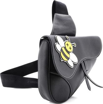 Dior KAWS Saddle leren crossbodytas met applicatie - Zwart