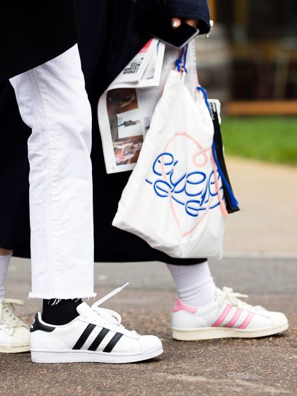 10 Evergreen Sneakers, die wir niemals vergessen werden