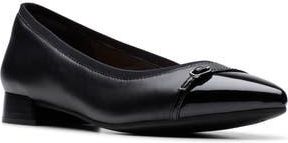 Clarks Natalyn Dusk Flat in Black Leather at Nordstrom Rack, Size 7.5