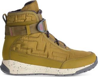 Chaco Womens Borealis Quilt Waterproof Snow Boot In Seaweed
