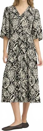 Ichi Block Printed Dress In Black / Cream