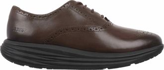 Mbt Oxford Wing 3 Mens Shoes. Classic Style. Soft Leather Lining for Comfort. Excellent Cushioning and Breathability. Colour: Brown