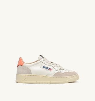 Autry SNEAKERS MEDALIST LOW IN SUEDE E PELLE BIANCA E PEACH PINK