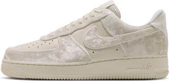 Nike (WMNS) Nike Air Force 1 07 SE Velvet Pale Ivory IX5100-100