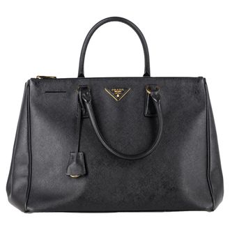 Prada Prada Large Galleria Double-Zip Tote Bag in Black Saffiano Lux Leather