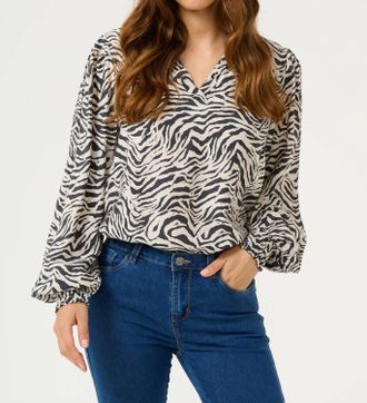 Kaffe Kajodie V-Neck Long Sleeve Blouse In Black
