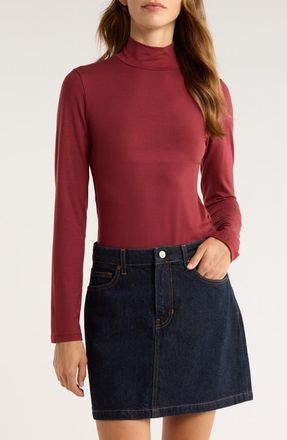 Reformation Nell Turtleneck Knit Top in Chianti at Nordstrom, Size X-Large